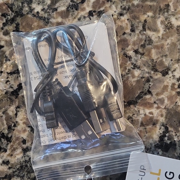 LED Rechargeable Light Up Dog Harness Small Vibrant Yellow new w tags boots & ba - Picture 6 of 9